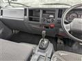 2018 Isuzu Elf Truck