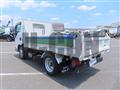 2025 Isuzu Elf Truck