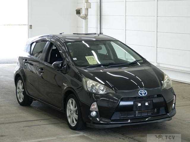 2013 Toyota AQUA