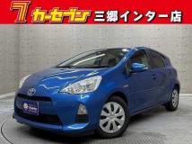 2013 Toyota AQUA