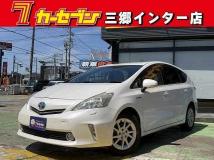 2014 Toyota PRIUS α