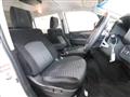 2019 Mitsubishi Delica D5