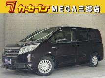 2015 Toyota Noah