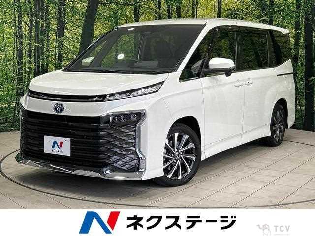 2022 Toyota Voxy