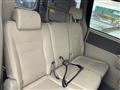 2010 Toyota Noah