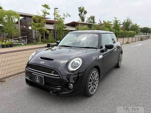 2020 BMW MINI