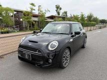 2020 BMW MINI