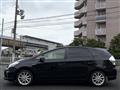 2011 Toyota PRIUS α