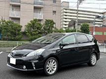 2011 Toyota PRIUS α