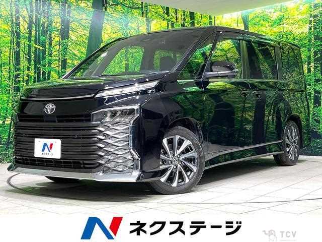 2022 Toyota Voxy