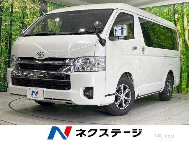 2025 Toyota Hiace Wagon