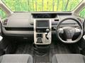 2013 Toyota Voxy