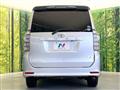 2013 Toyota Voxy