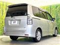 2013 Toyota Voxy