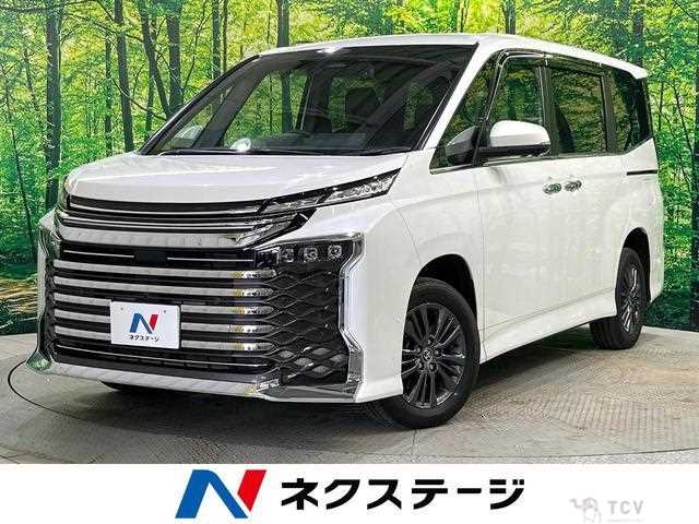 2025 Toyota Voxy