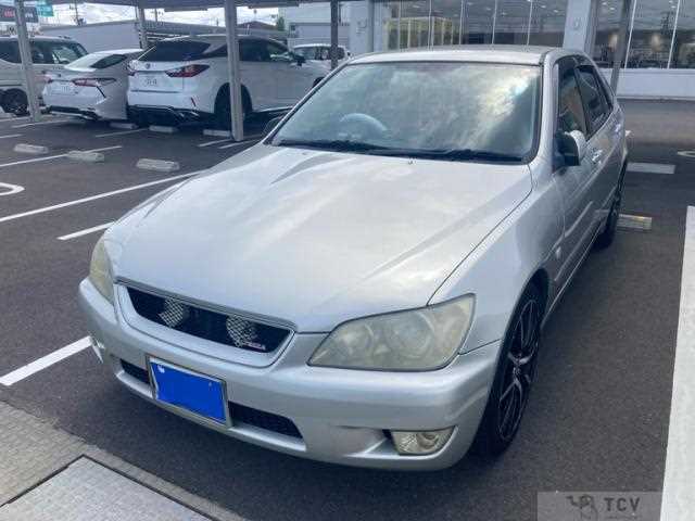 2002 Toyota Altezza