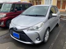 2017 Toyota Vitz