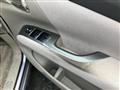 2006 Toyota Estima Hybrid