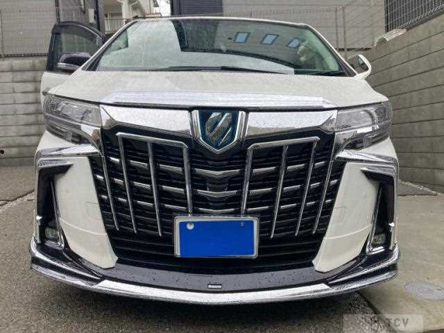 2022 Toyota Alphard Hybrid