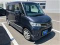 2012 Nissan ROOX