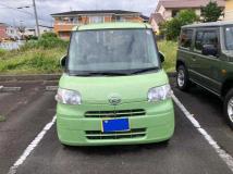 2012 Daihatsu Tanto