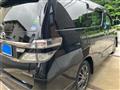 2013 Toyota Vellfire