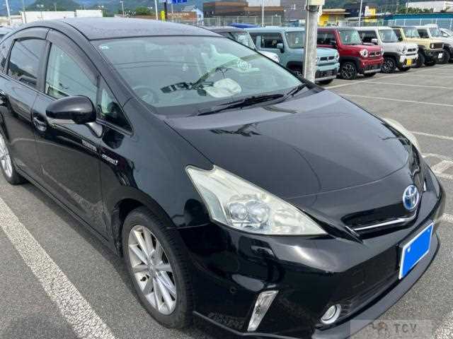 2011 Toyota PRIUS α