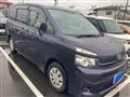 2013 Toyota Voxy