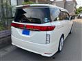 2015 Nissan Elgrand
