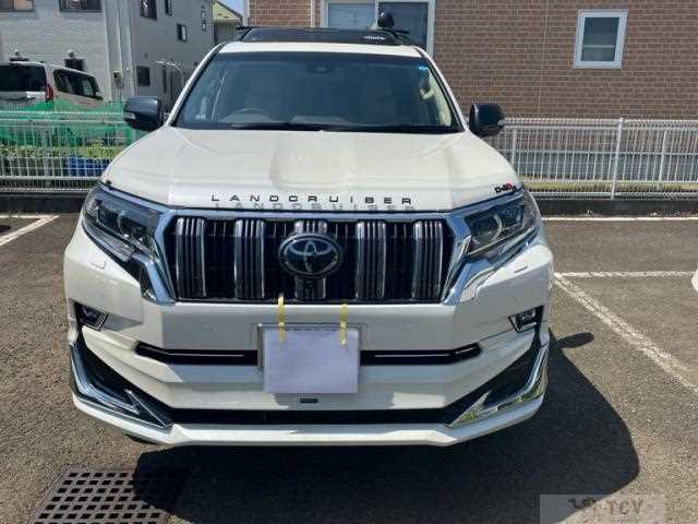 2023 Toyota Land Cruiser Prado