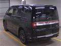 2015 Mitsubishi Delica D5