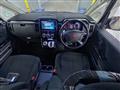 2015 Mitsubishi Delica D5