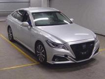 2018 Toyota Crown Hybrid