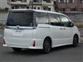 2017 Toyota Voxy