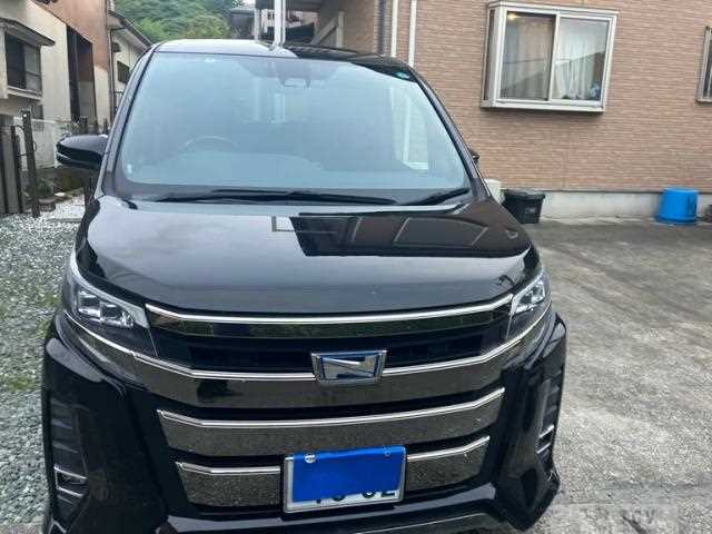 2018 Toyota Noah