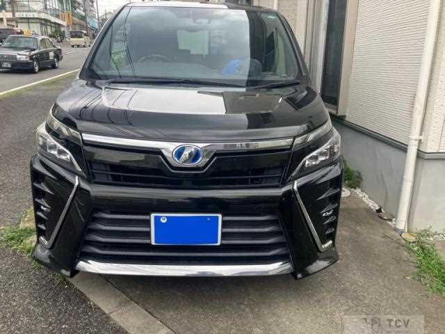 2017 Toyota Voxy