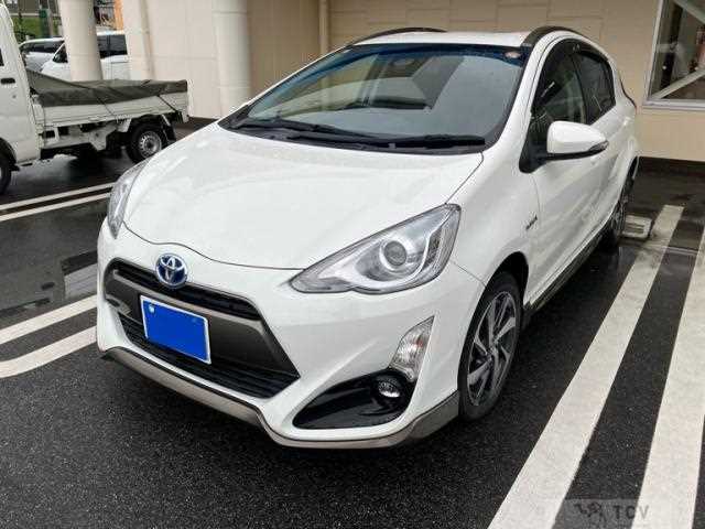 2016 Toyota AQUA