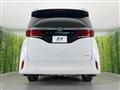 2025 Toyota Alphard Hybrid