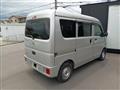 2025 Nissan Clipper Van