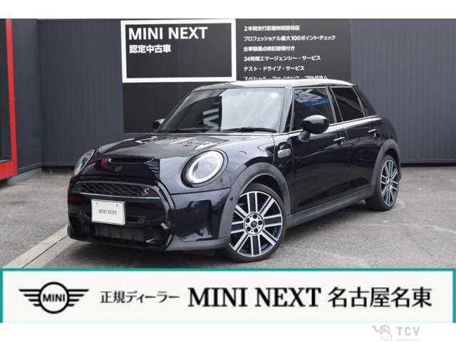 2022 BMW MINI