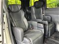 2025 Toyota Alphard Hybrid