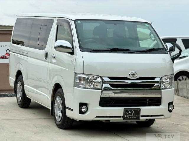 2015 Toyota Hiace Van