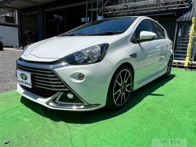 2014 Toyota AQUA