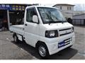 2011 Mitsubishi Minicab Truck