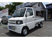 2011 Mitsubishi Minicab Truck
