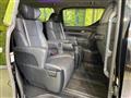 2022 Toyota Alphard G