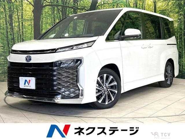 2025 Toyota Voxy