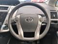 2015 Toyota PRIUS α