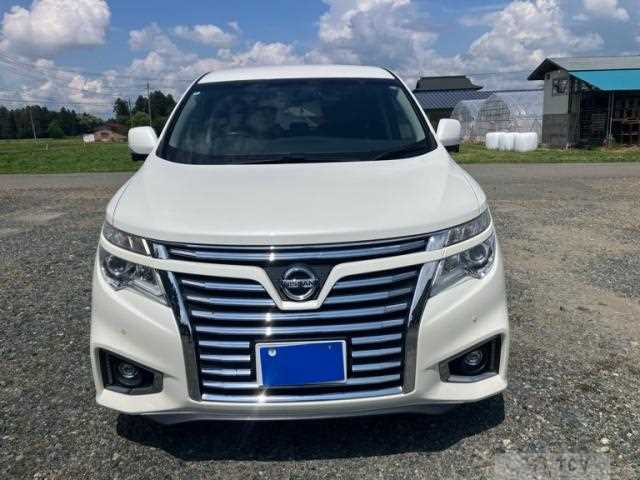 2014 Nissan Elgrand