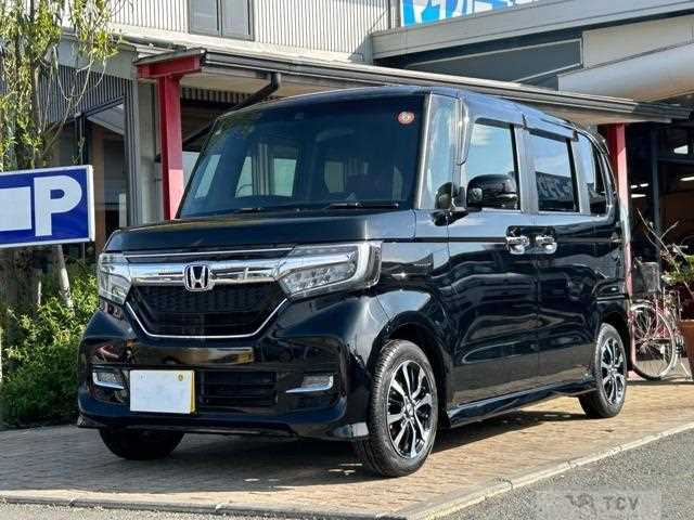 2017 Honda N BOX